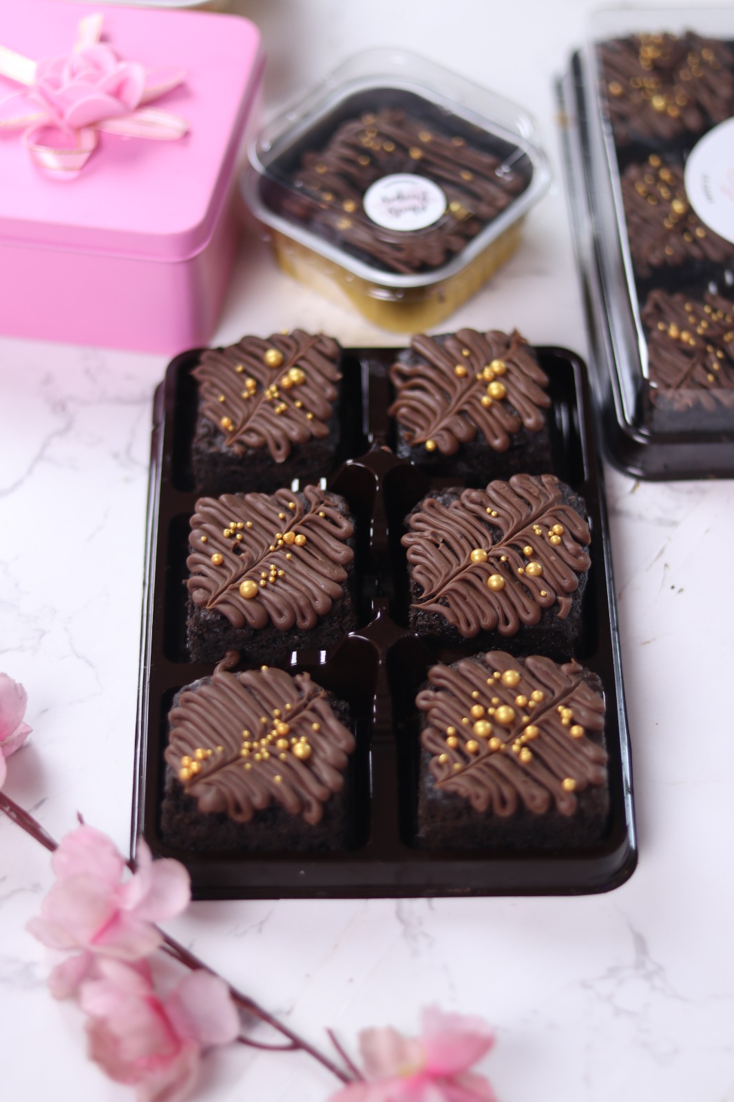 6 Piece Brownie