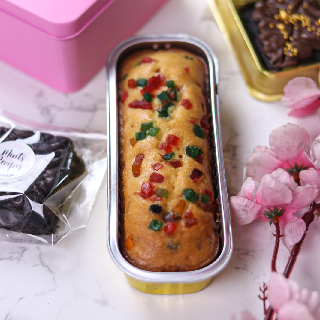 Tutti Fruity Cake